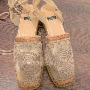Stuart Weitzman lace up flats